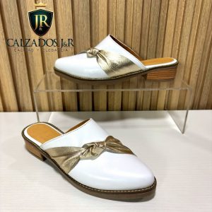 Puntilla lazo blanco liso dorado